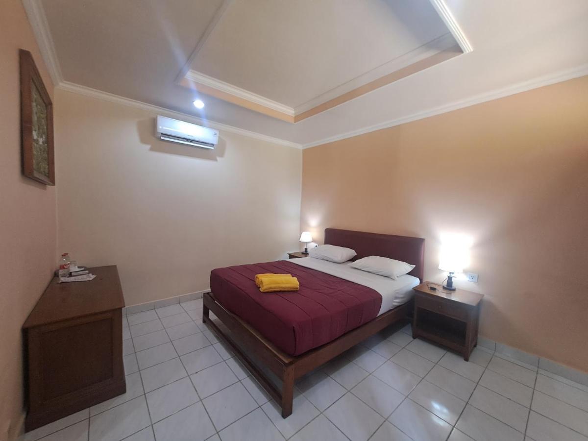 Lovina Beach Hotel Ngoại thất bức ảnh
