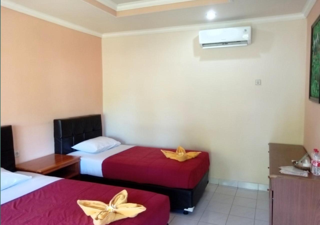 Lovina Beach Hotel Ngoại thất bức ảnh