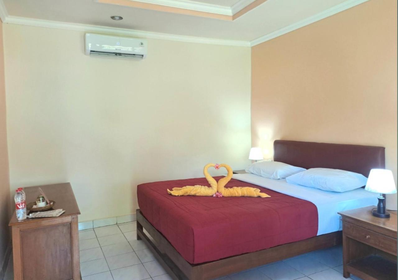 Lovina Beach Hotel Ngoại thất bức ảnh