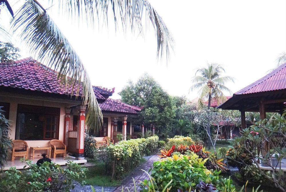 Lovina Beach Hotel Ngoại thất bức ảnh