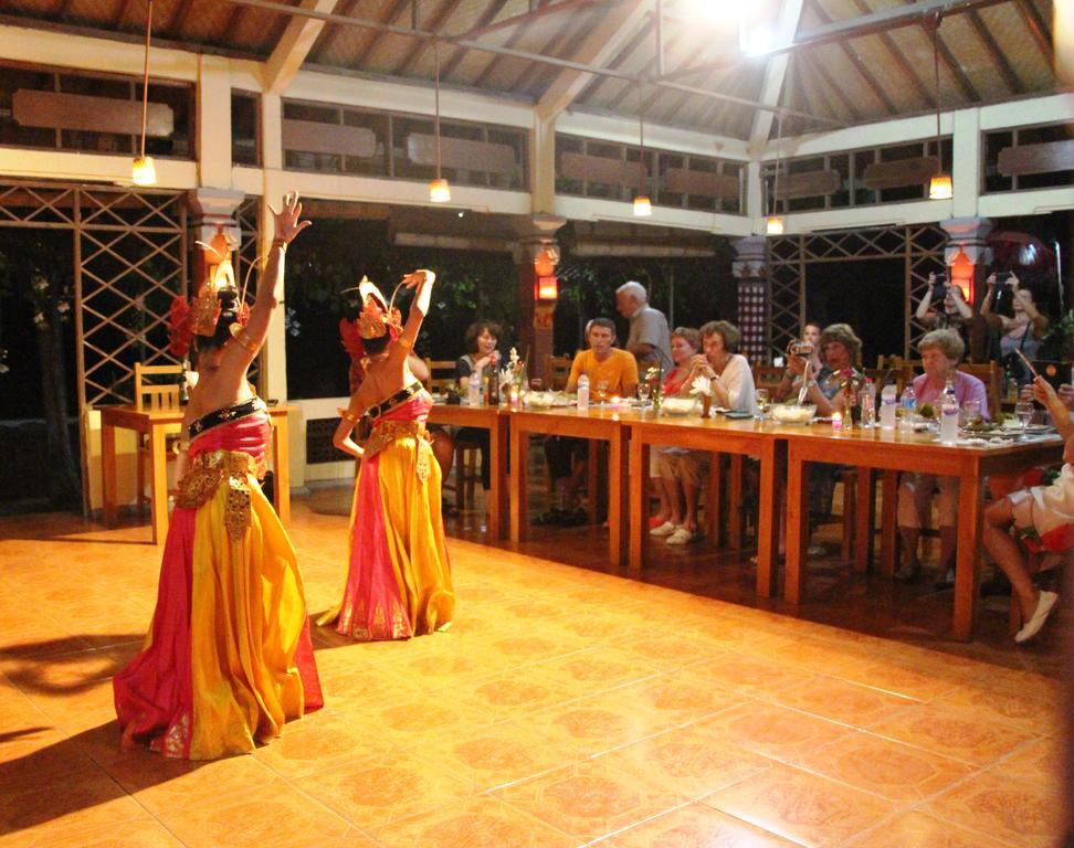 Lovina Beach Hotel Ngoại thất bức ảnh